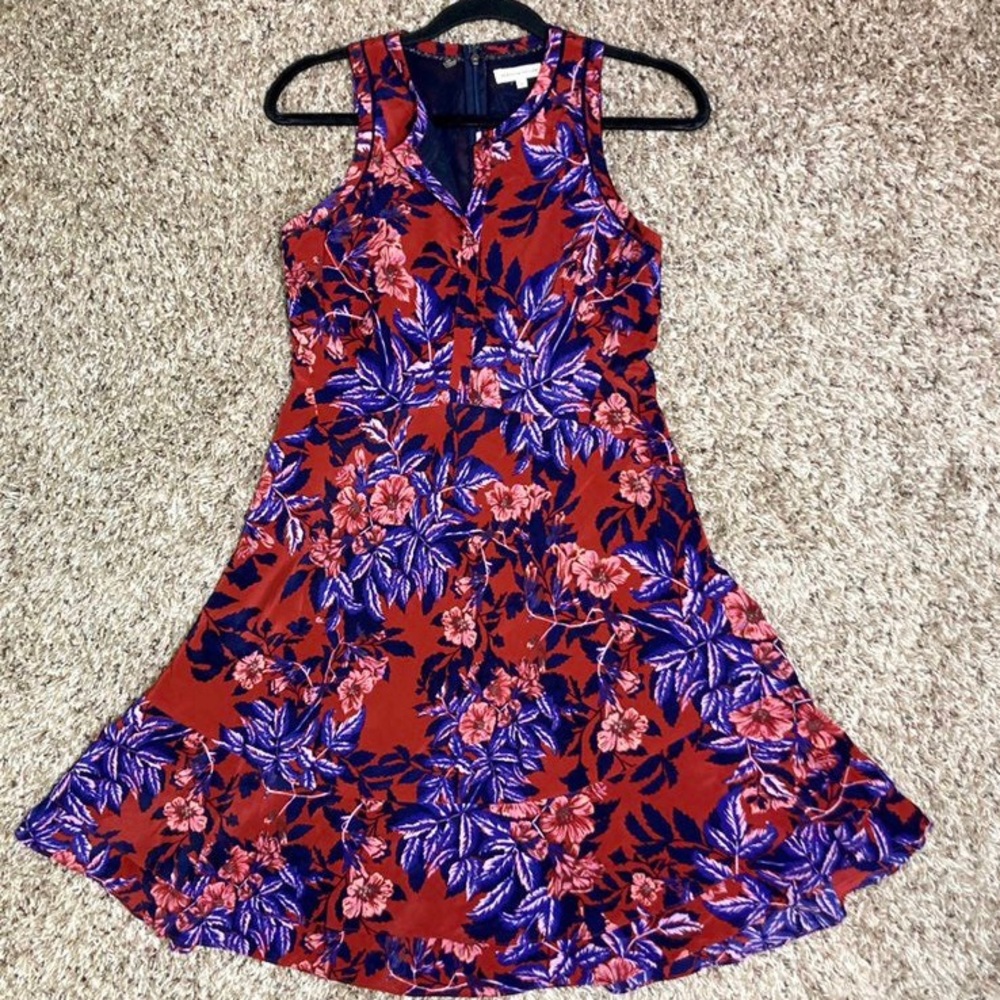 REBECCA TAYLOR Dress Floral Silk Red Sleeveless Flame of the Forest Flowy size 2